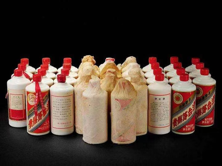 丹凤老酒回收上门哪里回收(附近上门回收茅台酒）?